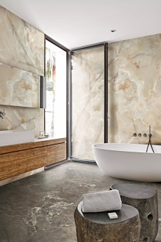 Керамогранит Onyx&More Golden Onyx Glossy 60x120 Ret